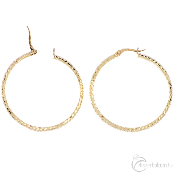 Közepes sorompózáras arany karika fülbevaló oldalnézetben