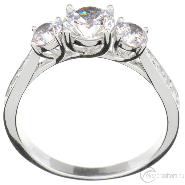 Arany eljegyzési gyűrű