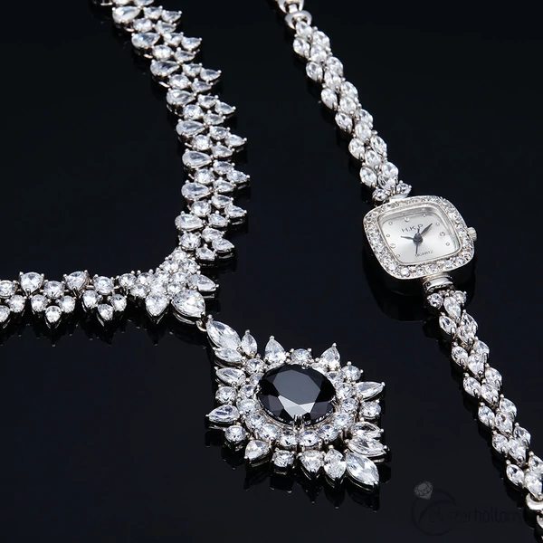 Titanic Noir collier