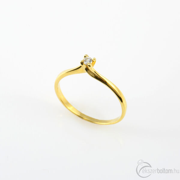 Sárga arany szoliter gyémánt gyűrű csavart karmos foglalattal