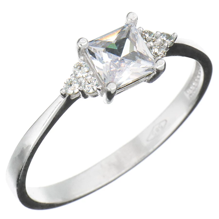 14 karátos arany princess köves gyűrű