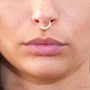 Kép 4/6 - Septum Zirconi köves karika 18kt fehér arany