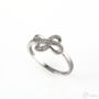 Kép 1/2 - „Masni” („Little Tie”) ezüst gyűrű