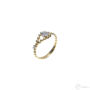 Kép 1/2 - Sárga arany bogyós sínű szoliter gyűrű több kisebb kővel