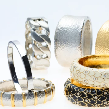 Acél ékszerek rendelése